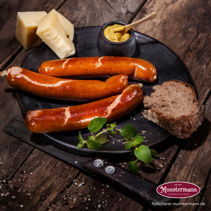 Bratwurst mit Käse 